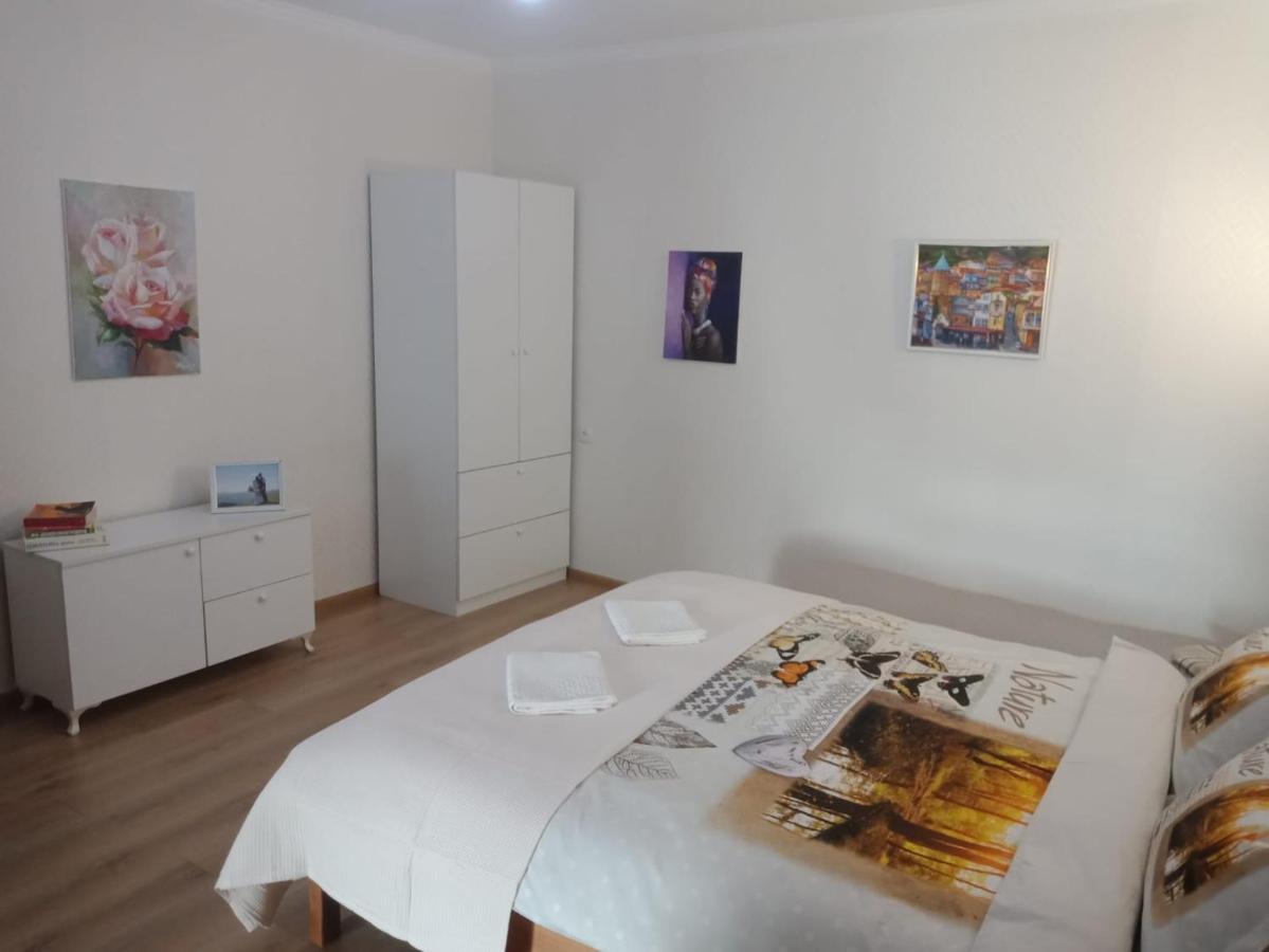 Kacharava Apartments Tbilissi Extérieur photo
