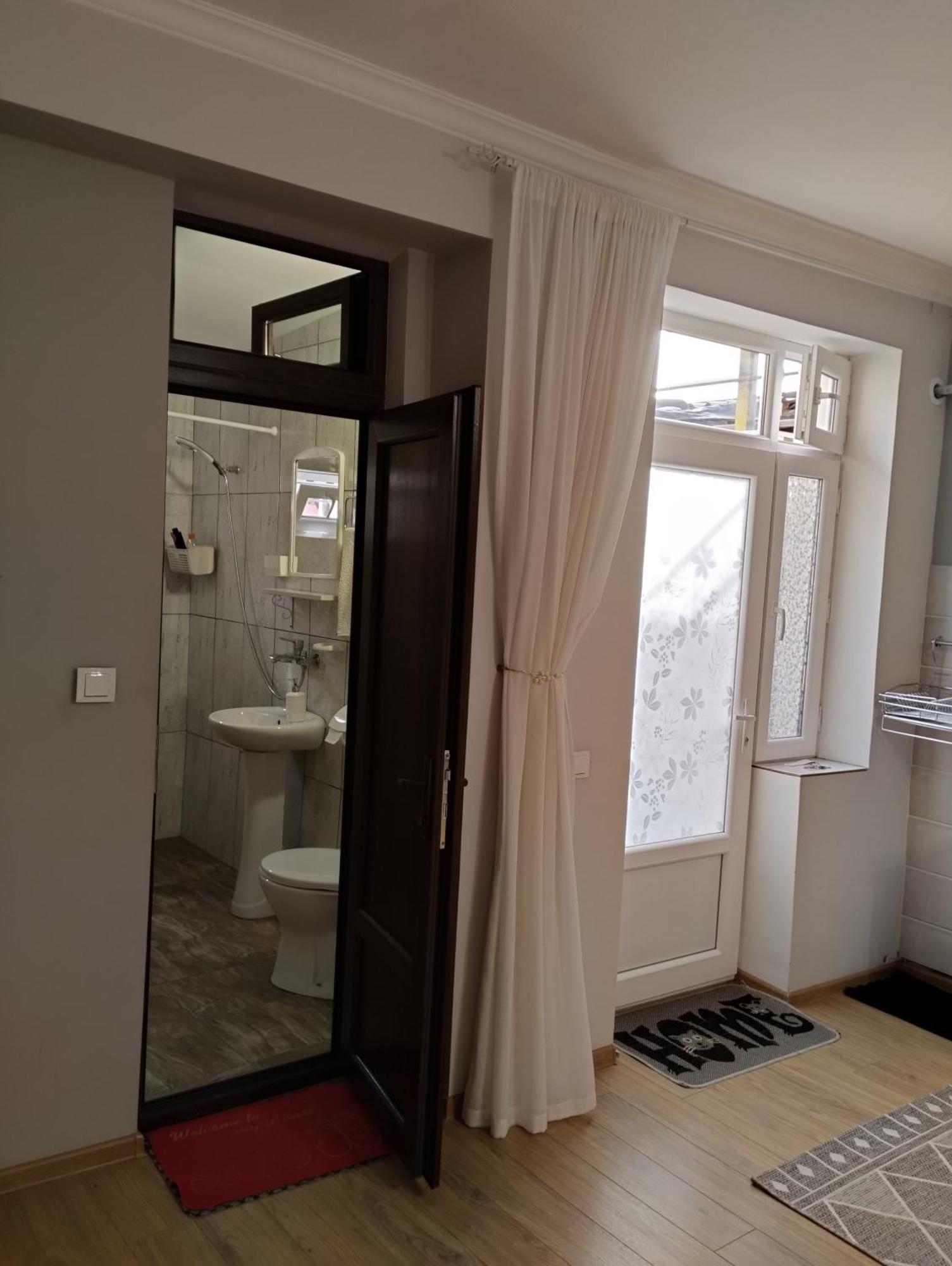Kacharava Apartments Tbilissi Extérieur photo